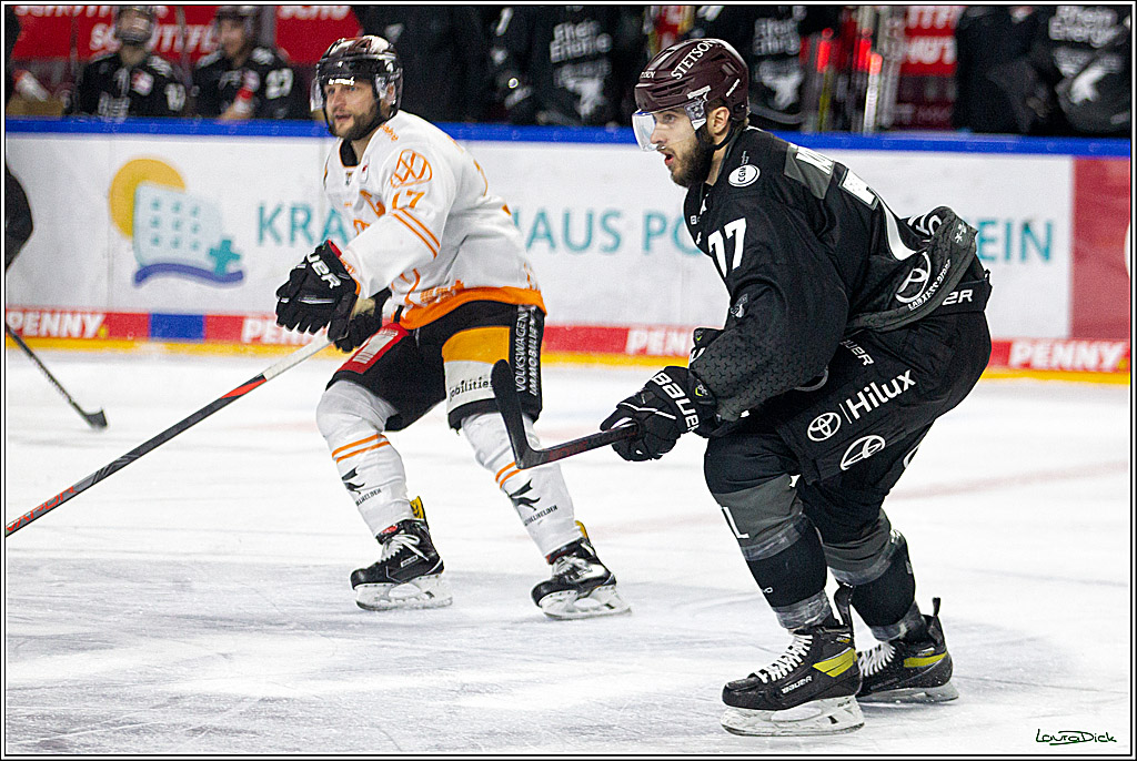 PENNY DEL;  Koelner Haie - Wolfsburg Grizzlys; Koeln, 17.03.2021